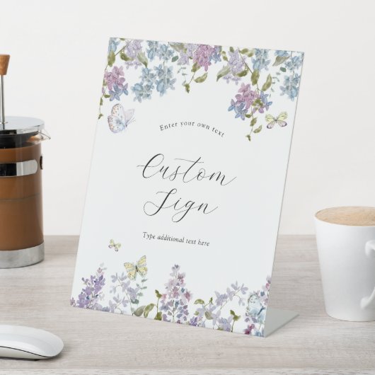 Schmetterlinge und benutzerdefinierte Textzyklen v Sockelschild (In SItu)