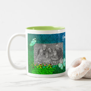 Schmetterlinge und Blume Kunst, Personalisiertes F Zweifarbige Tasse