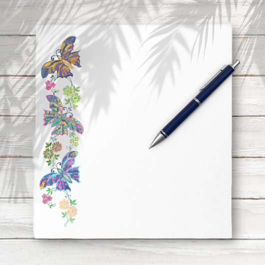 Schmetterlinge und Blume Notizblock