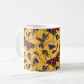 Schmetterlinge und Libellen auf Gelb Kaffeetasse (Vorderseite Links)
