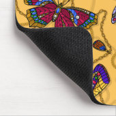 Schmetterlinge und Libellen auf Gelb Mousepad (Ecke)