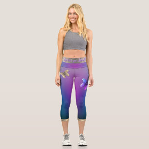 Schmetterlinge und Lila Hochwaikkappen Capri Leggings