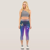 Schmetterlinge und Lila Hochwaikkappen Capri Leggings (Vorderseite)