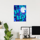 Schmetterlinge und Motten in einem tiefen blauen H Poster (Heimbüro)