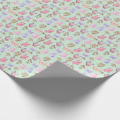 Schmetterlinge und Pilze auf hellgrün Geschenkpapier (Ecke)