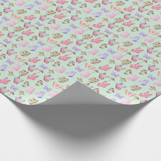 Schmetterlinge und Pilze auf hellgrün Geschenkpapier (Ecke)