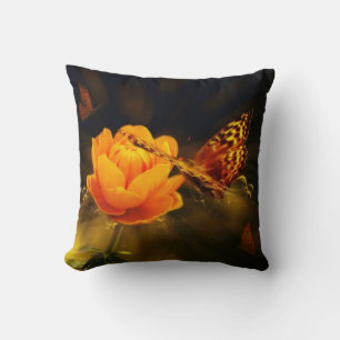 Schmetterlinge und Rose American Mojo Pillow Kissen