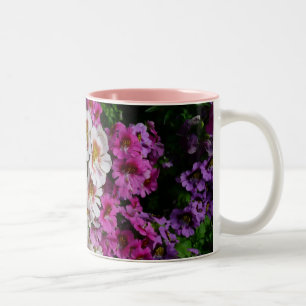 Schmetterlingsfliege Blume Weißrosa und Lila Zweifarbige Tasse