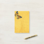 Schmetterlingsgelb Post-it Klebezettel (Auf Schreibtisch)