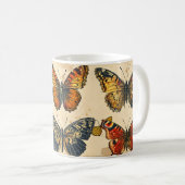 Schmetterlingsglück: Vintage Kaffeetasse (VorderseiteRechts)