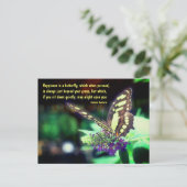 Schmetterlingsglück Zitat Inspiration Postkarte (Stehend Vorderseite)