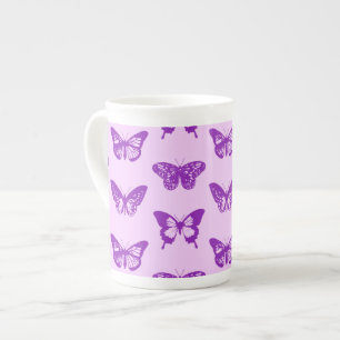 Schmetterlingskizze, Orchideenrosa und Violett Porzellantasse