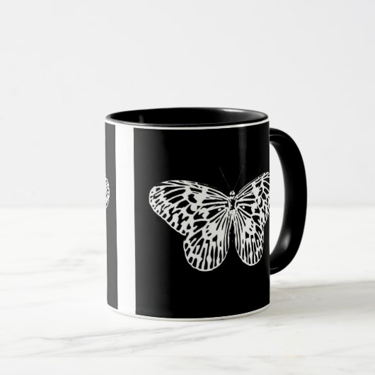 Schmetterlingskizze, weiß und schwarz tasse (VorderseiteRechts)