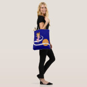 Schmetterlingsmädchen im Weltraum Tasche (Am Model)