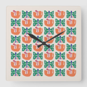 Schmetterlingsmuster-Blume Quadratische Wanduhr