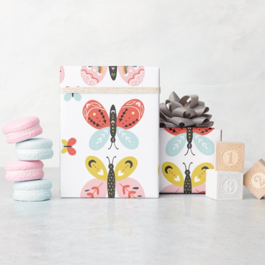 Schmetterlingsmuster geschenkpapier (Babyparty)