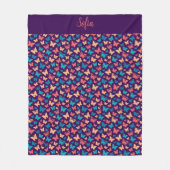 Schmetterlingsmuster lila, türkisfarbener Name Fleecedecke (Vorderseite)