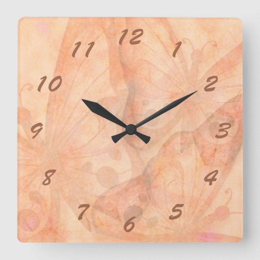 Schmetterlingstraum in Peach Quadratische Wanduhr (Vorderseite)