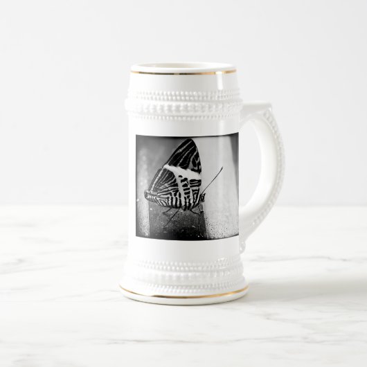 Schmetterlingsüberquerung Bierglas (VorderseiteRechts)