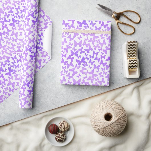Schmetterlingswirbel (Lavendel) Geschenkpapier (Kunsthandwerk)