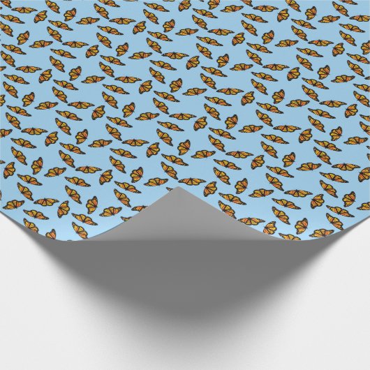 Schmetternde Monarchschmetterlinge Geschenkpapier (Ecke)