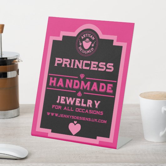 Schmuck Sockelschild (In SItu)