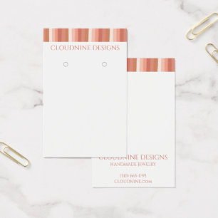 Schmuckkarte mit rosa Streifen in der Fußleiste