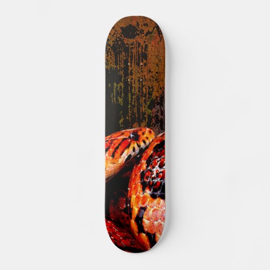 Schmutz-Mais-Schlange umwickelt Skateboard (Vorderseite)