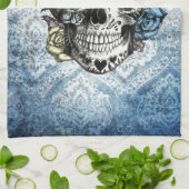 Schmutz-Süßigkeitszuckerschädel in blauem Gelbem Handtuch (Gefaltet)