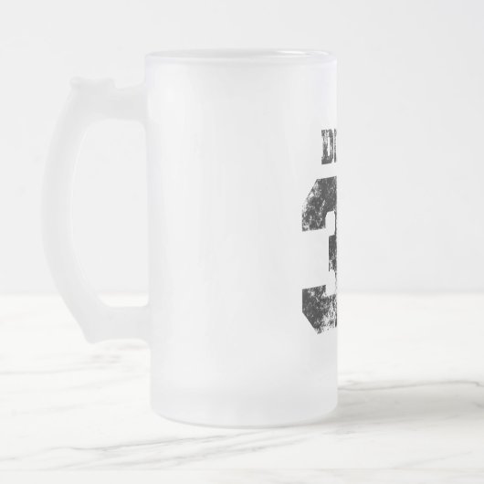 Schmutzige 30 mattierte Glasbier-Tassen Mattglas Bierglas (Links)