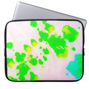 Schmutzige Graffiti-Kunst. Abstrakte dekorative so Laptopschutzhülle
