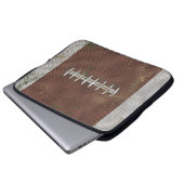 Schmutziger Fußball Laptopschutzhülle (Vorne Knopf)