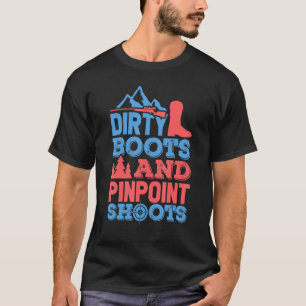 Schmutziger Stiefel Pinpoint Schießt Wasservögel J T-Shirt