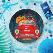 Schnauzer Dog Driving Car Beängstigend Halloween Pappteller (Party)