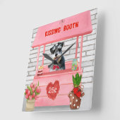 Schnauzer Dog Valentine's Day Kissing Booth Quadratische Wanduhr (Winkel)