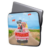 Schnauzer Dog Valentine's Day Lkw Herz Laptopschutzhülle (Vorderseite Links)