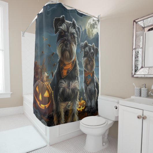 Schnauzer Halloween Spooky Duschvorhang (Beispiel)