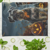 Schnauzer Halloween Spooky Geschirrtuch (Gefaltet)