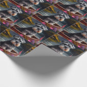 Schnauzer on a Paddle: Ein Landschaftliches Abente Geschenkpapier (Ecke)