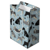 Schnauzer Paws und Knochen Mittlere Geschenktüte (Rückseite Schrägansicht)