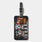 Schnauzer Snowy Sleigh Weihnachtsdekor Gepäckanhänger (Vorderseite vertikal)