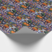 Schnauzer Trick-or-Treating in Halloween Costumes Geschenkpapier (Ecke)
