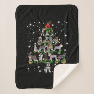Schnauzer Weihnachtsbaum mit Lichteinfall Sherpadecke