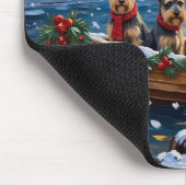 Schnauzer Weihnachtsboot-Feiertag Mousepad (Ecke)