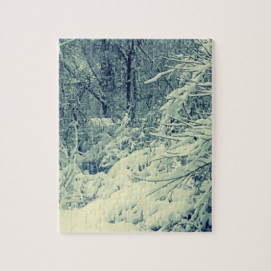 SCHNEE AUF DEN ÄSTEN PUZZLE (Vertikal)