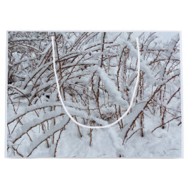 Schnee auf einem Himbeerpflaster — Große Geschenktüte