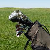 Schnee auf Evergreen Branchen Golf Headcover (In SItu)