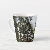 Schnee auf Evergreen Branchen Milchtasse (Linke Ecke)