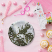 Schnee auf Evergreen Branchen Pappteller (Party)