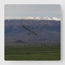 Schnee auf Mauna Kea Quadratische Wanduhr